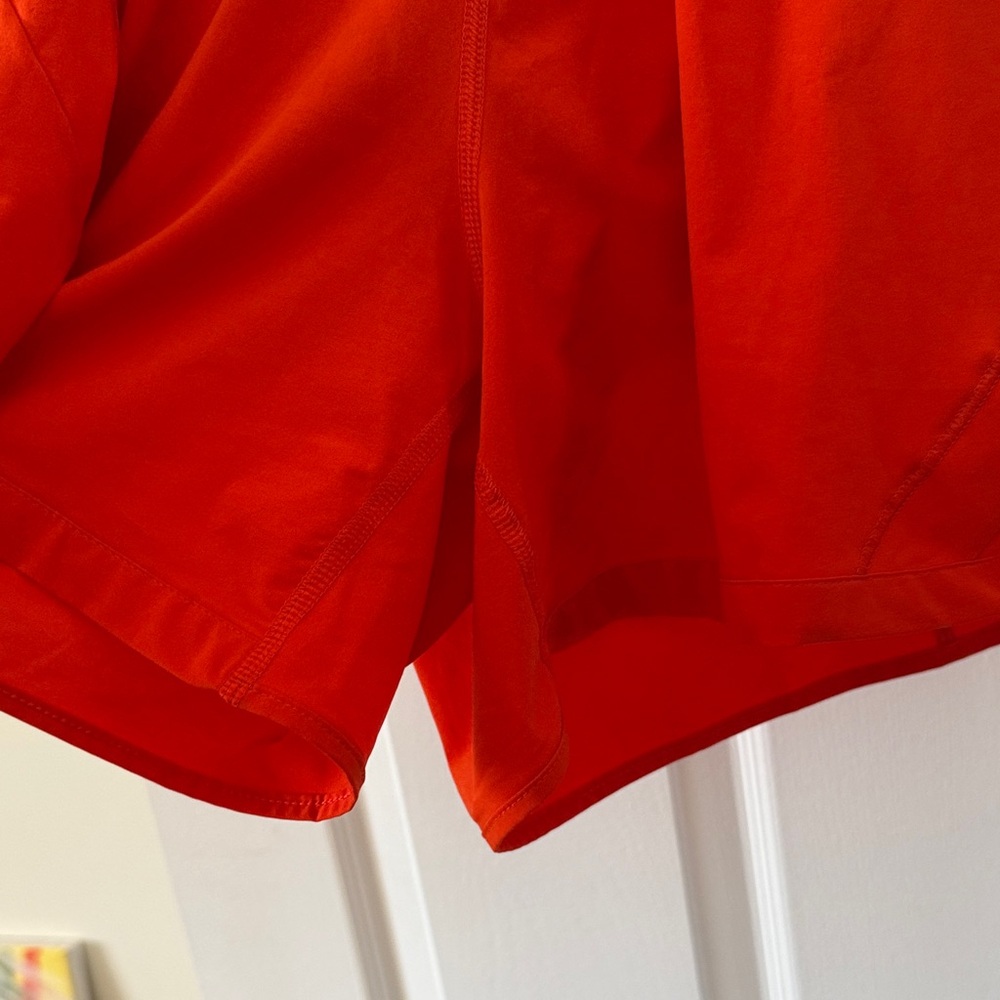 Lululemon 3-part set! Orangey-red. Sports bra, jacket, running shorts - Picture 8 of 9